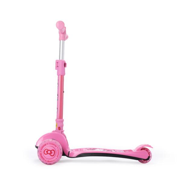 hellokitty-scooter-side