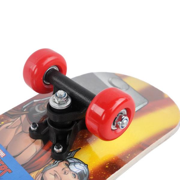 skateboard-avengers_vcd71290x-details2