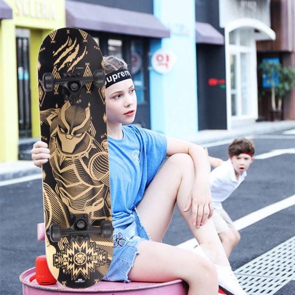 skateboard-blackpanther_vcd20213p_child