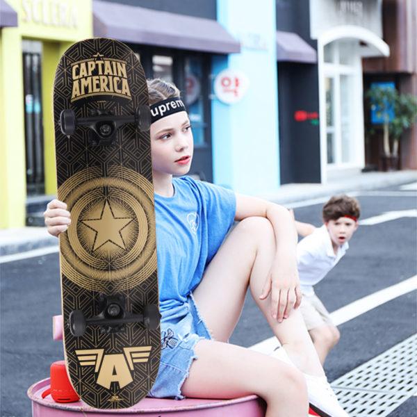 MARVEL Captainamerica Skateboard - Image 2